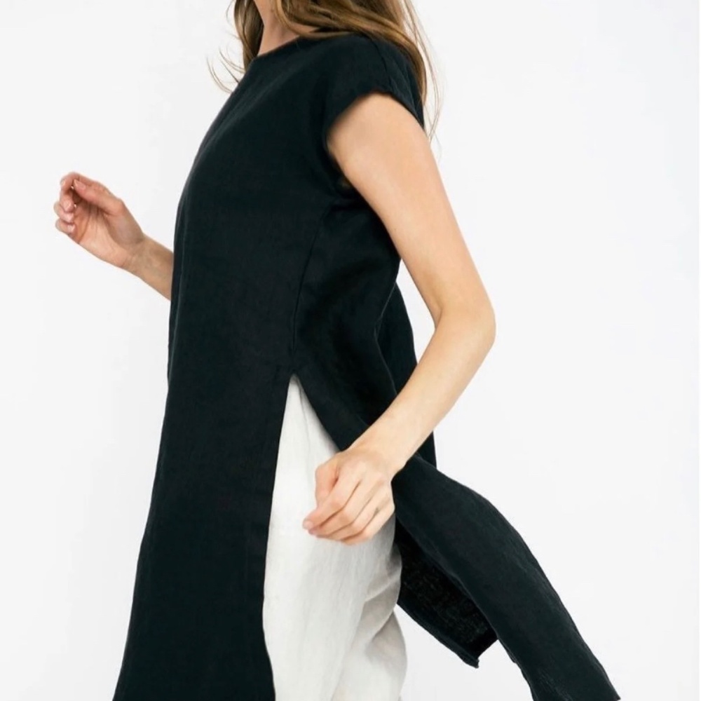Elizabeth Suzann black linen tunic XS